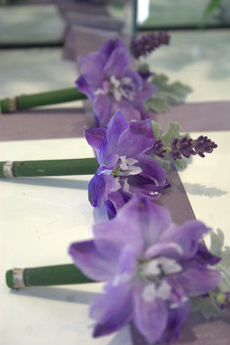 DIY Boutonniere – Purple Delphinium