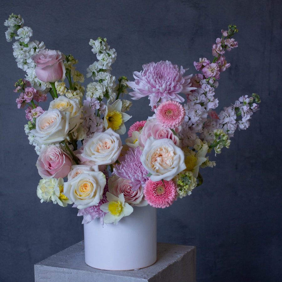 Best Mom Ever Arrangement - Soft Palette