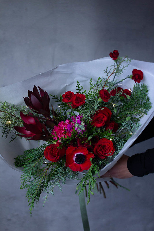 Classic Holiday Bouquet